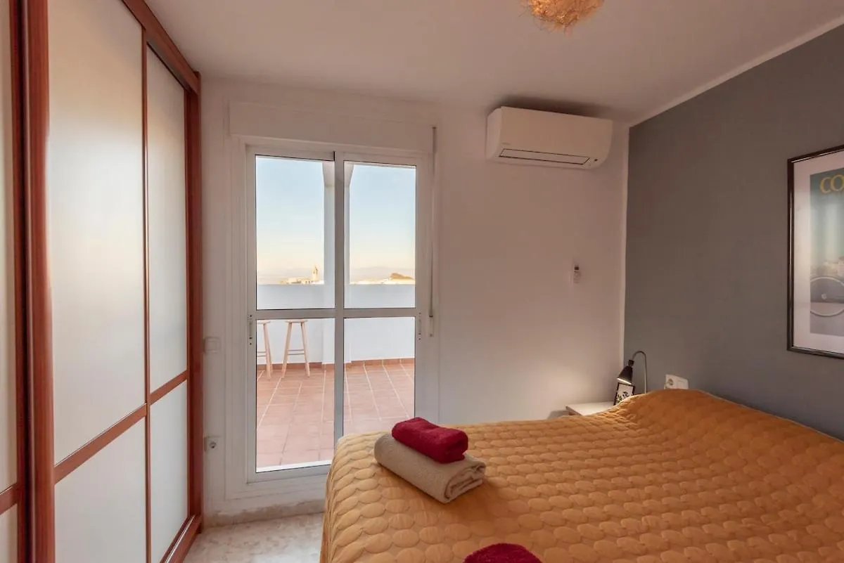 아파트 Casa Susan, Penthouse Apartment, View Over Old Town & The Sea 베예데라프론테라 스페인