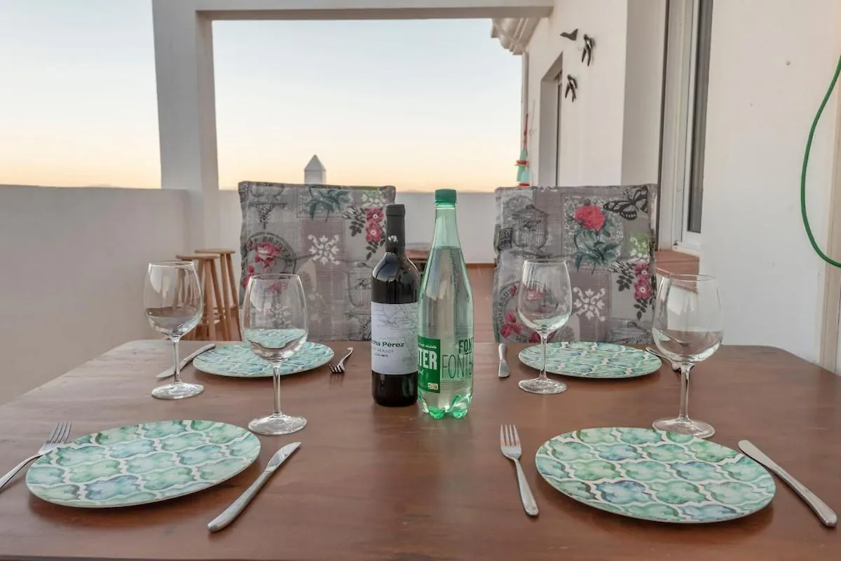 Casa Susan, Penthouse Apartment, View Over Old Town & The Sea 베예데라프론테라 스페인